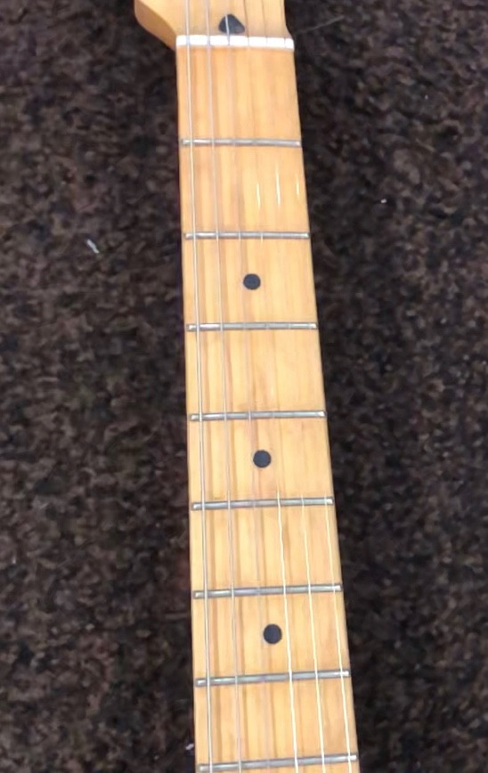 Squier ’51 Yellow by Fender Electric Guitar – USED – VG++ Solid body!!