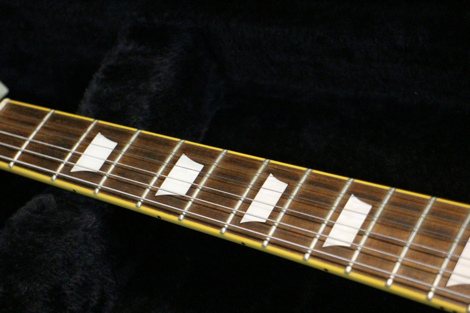 USED Edwards Limited Model Electric Guitar E-LP 92 SD GT186 230420