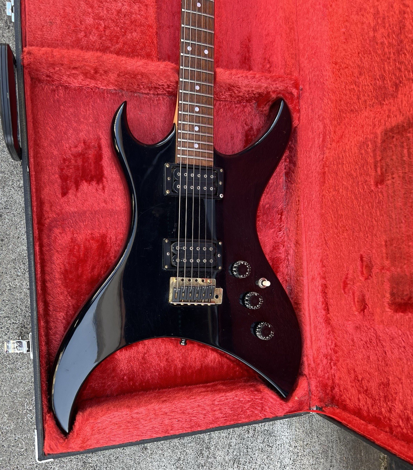 Aria Pro II U-60T Urchin Electric Guitar with Original Aria Pro II Hard Case