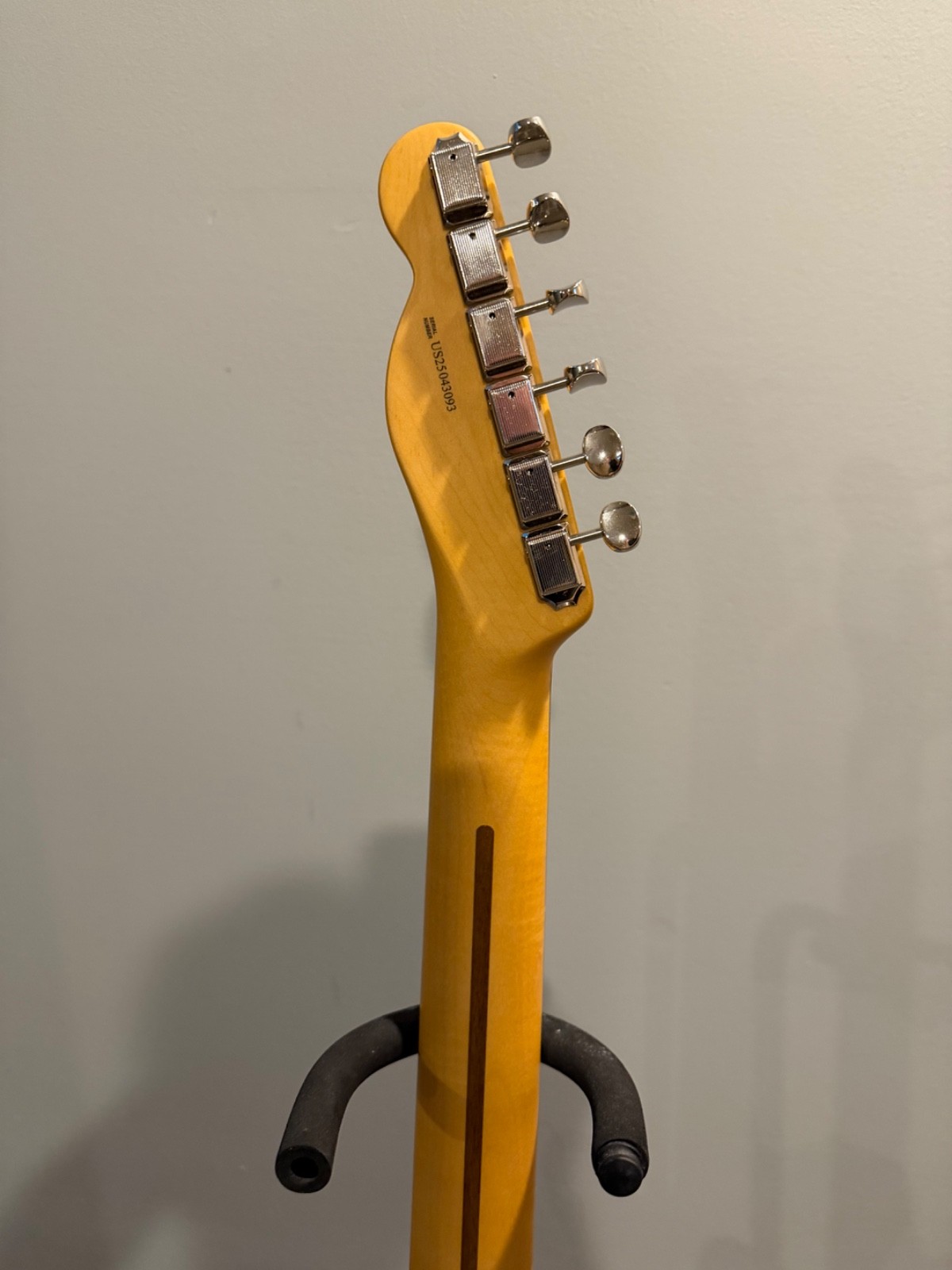 Fender American Professional Classic Telecaster – Faded Black
