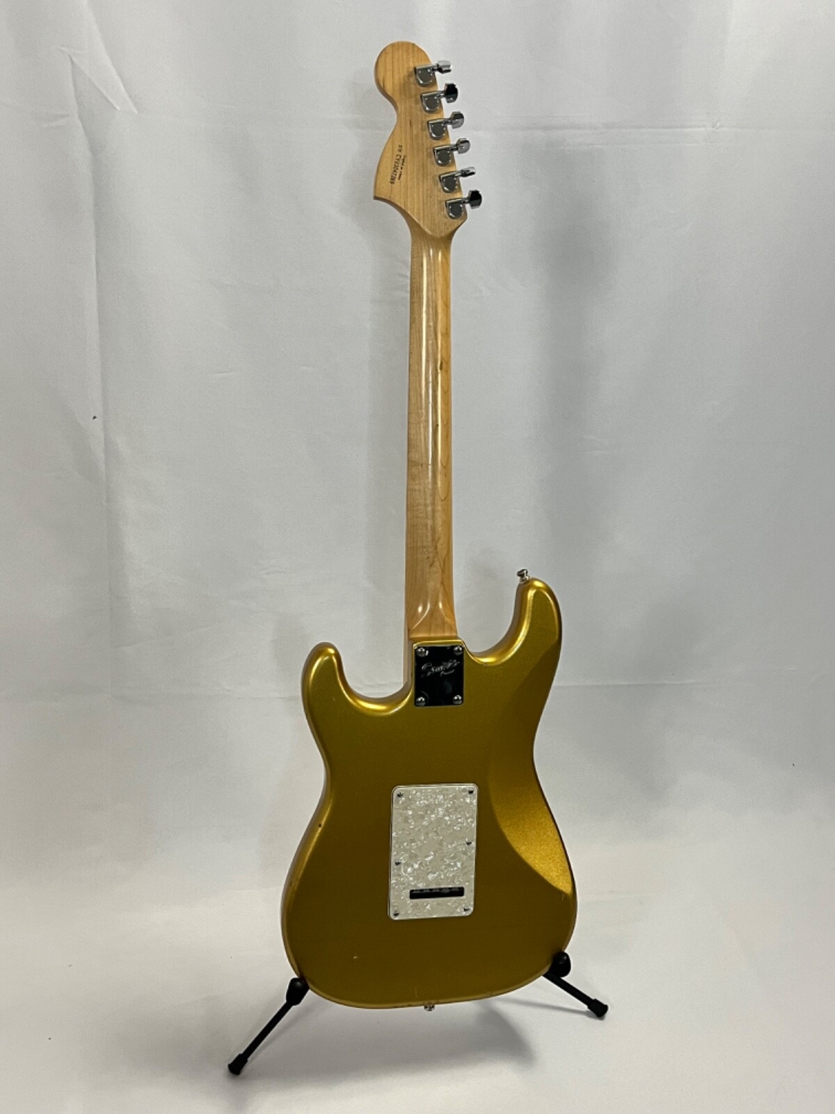 Gold Blink182 Inspired Tom Delonge Replica Strat Setup w/ Invader-style pickup