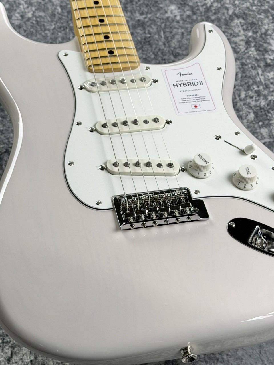 Fender Made in Japan Hybrid II Stratocaster Maple -US Blonde- #JD26012999 Approx