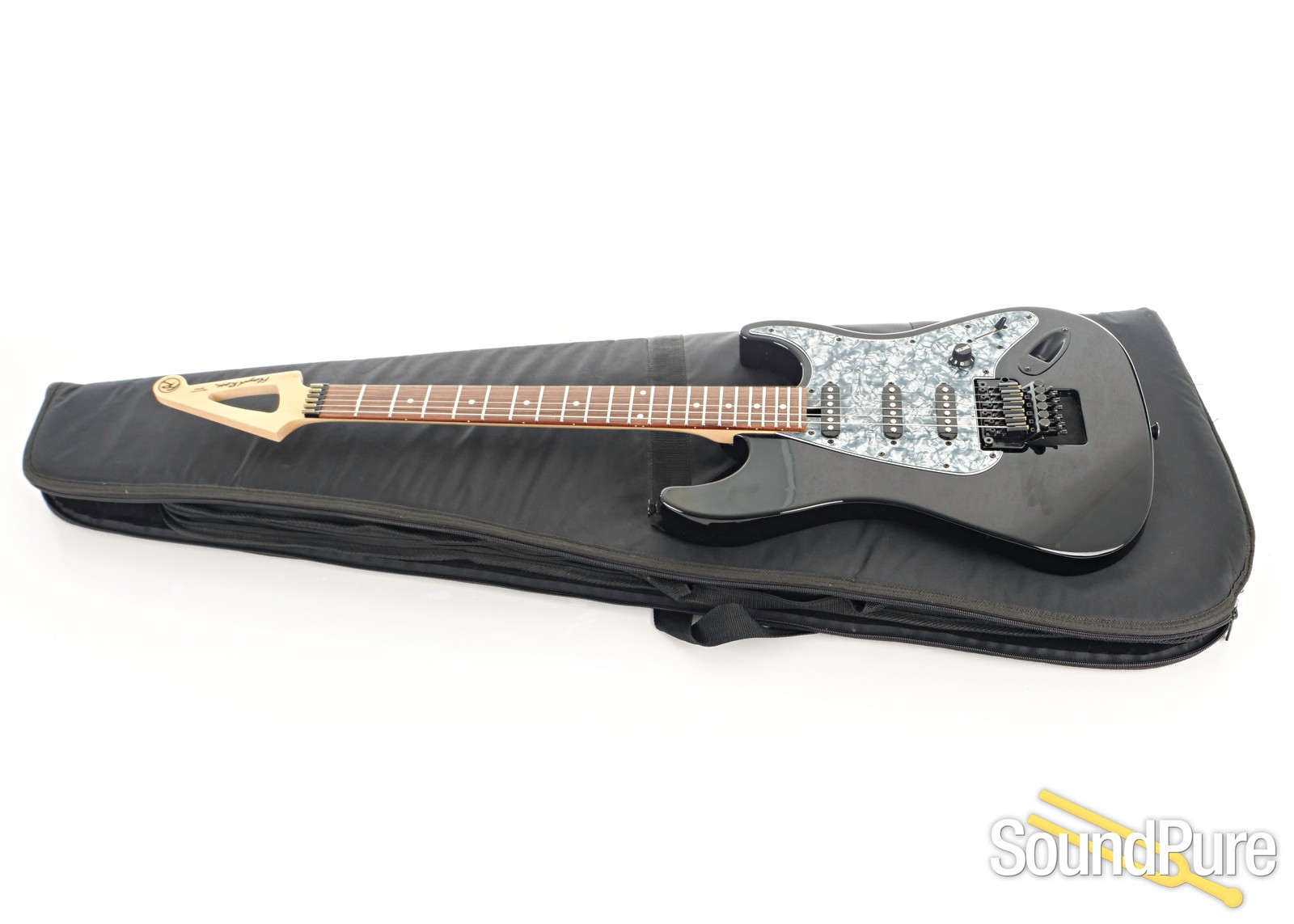 Floyd Rose Discovery Series Guitar #C050300383 – Used