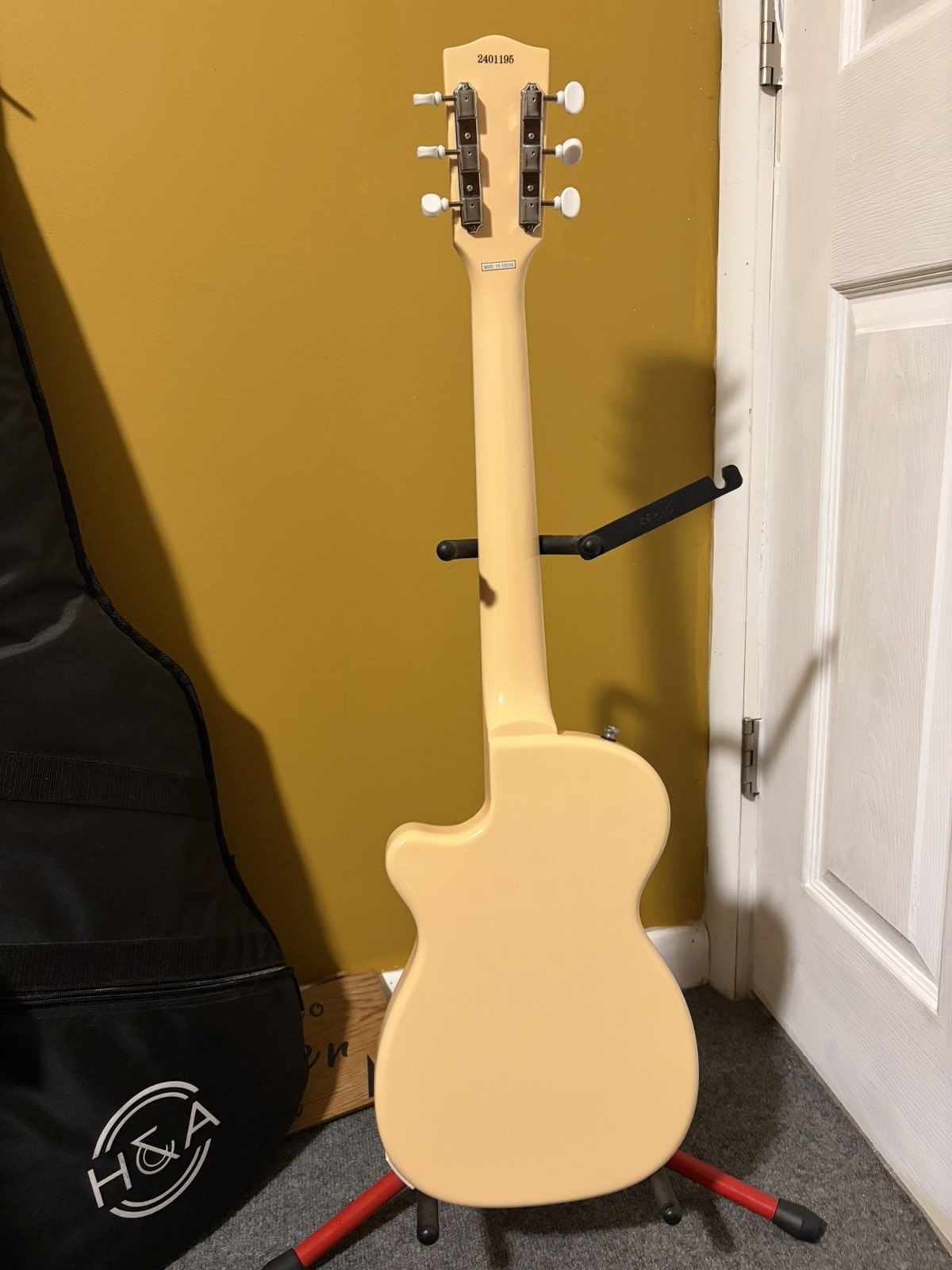 VINTAGE ELMORE JAMES 54 STYLE ELECTRIC GUITAR