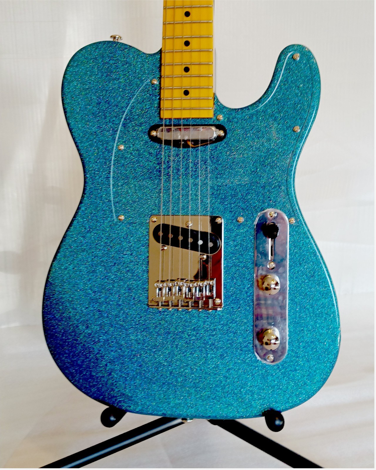 Leo Jaymz Elite Series “Popcaster” Electric Guitar – Sparkle Cyan Blue