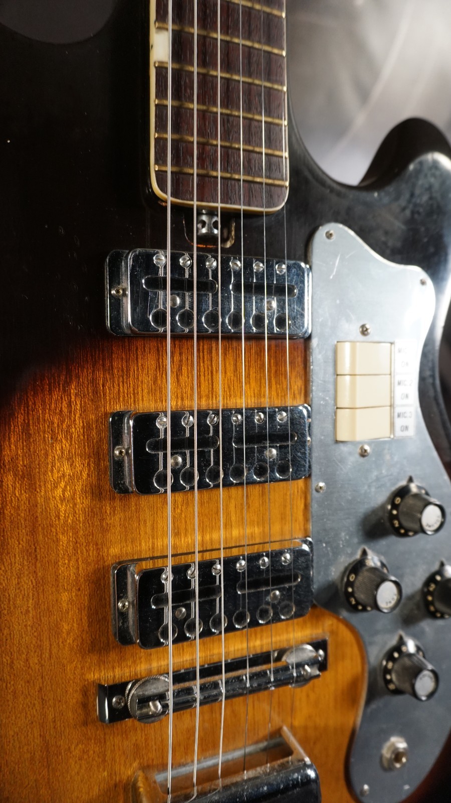 Belltone WG-3T 1960s – Tobacco Burst