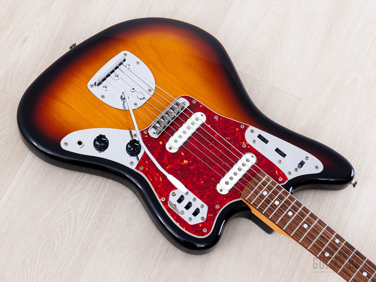 1999 Fender Jaguar ‘62 Vintage Reissue JG66-85, Near-Mint w/ Case, Japan CIJ
