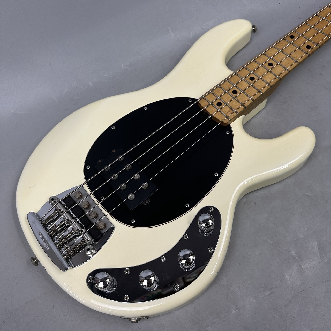 [Music Man] StingRay EX Maple White 1997 Used Ash Body Maple Neck White Gig Case