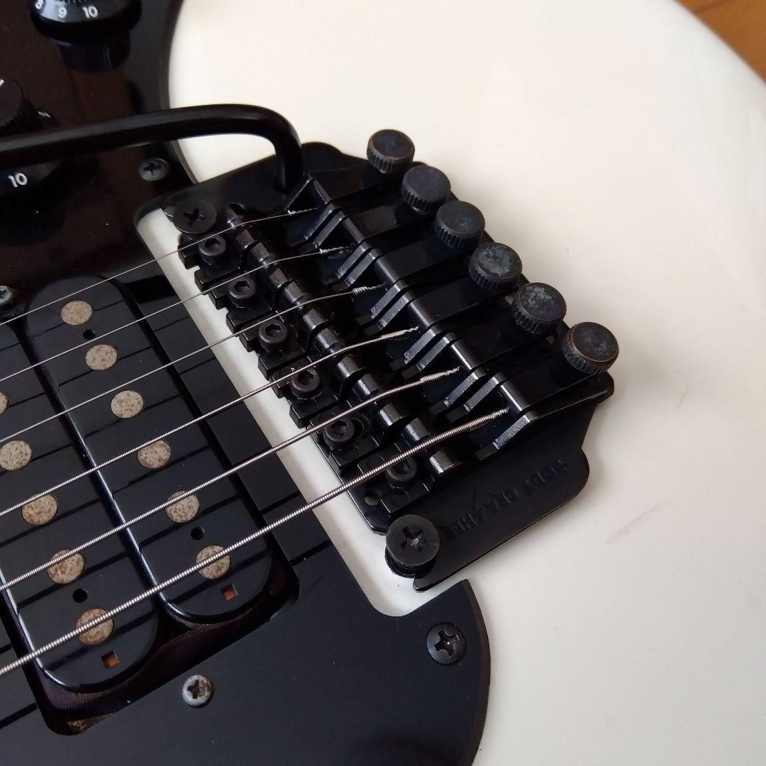 80 Short Scale Electric Guitar Revolver Fernandes FR White Safe packing!