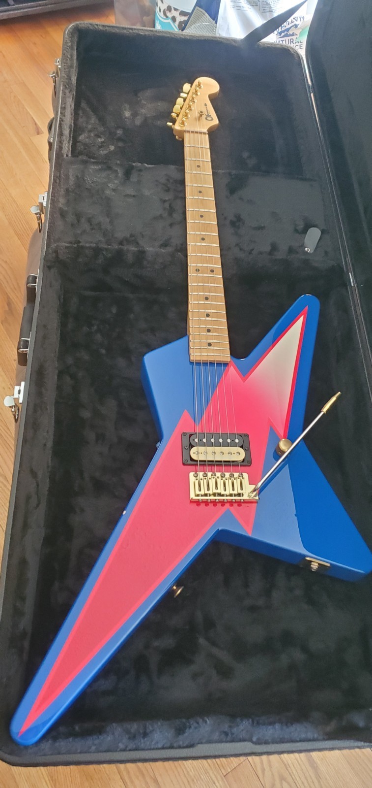 Charvel Custom Shop USA Retro Star Lightning Bolt Guitar with Hard Case