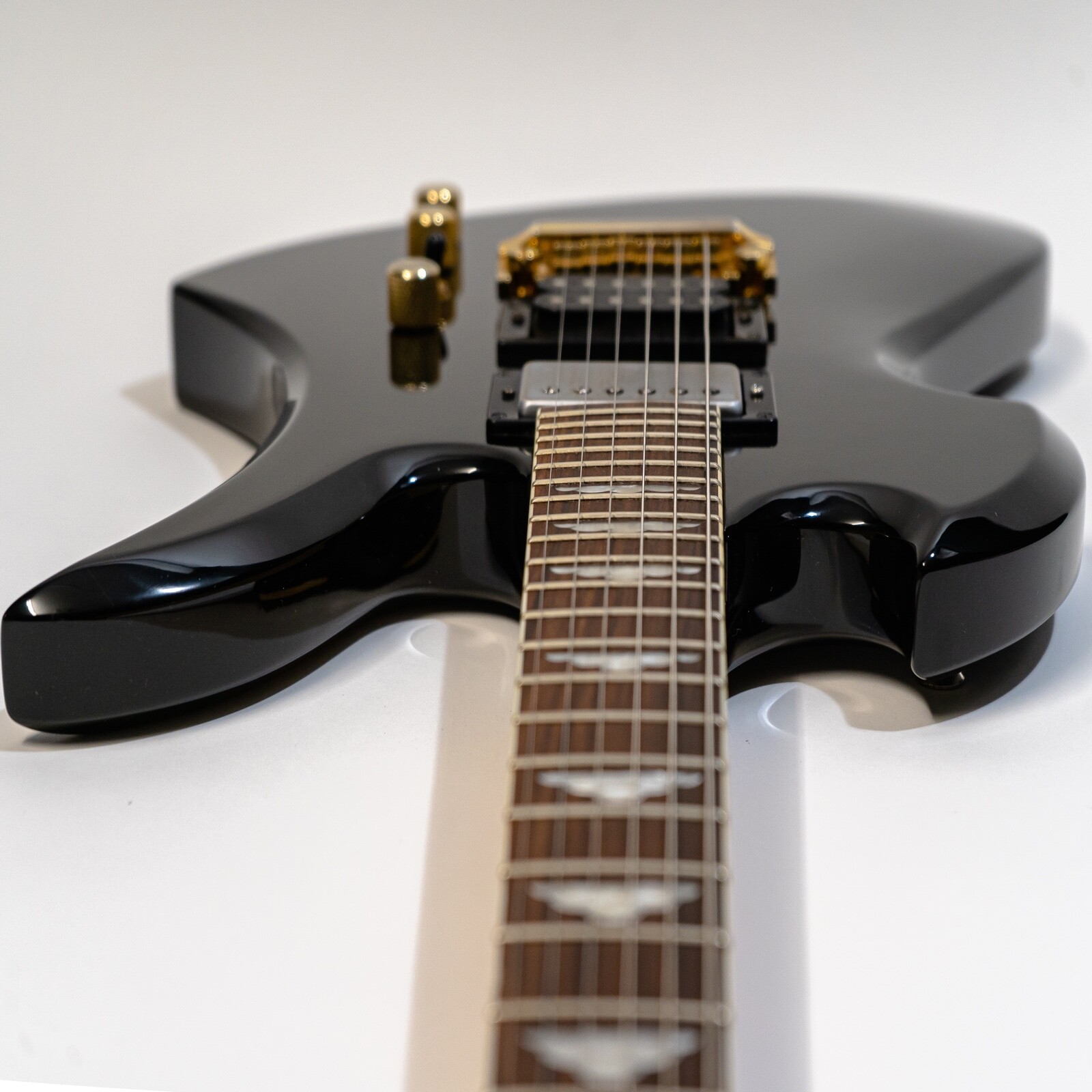 2011 BC Rich Mockingbird Electric Guitar with Gigbag – Transparent Black