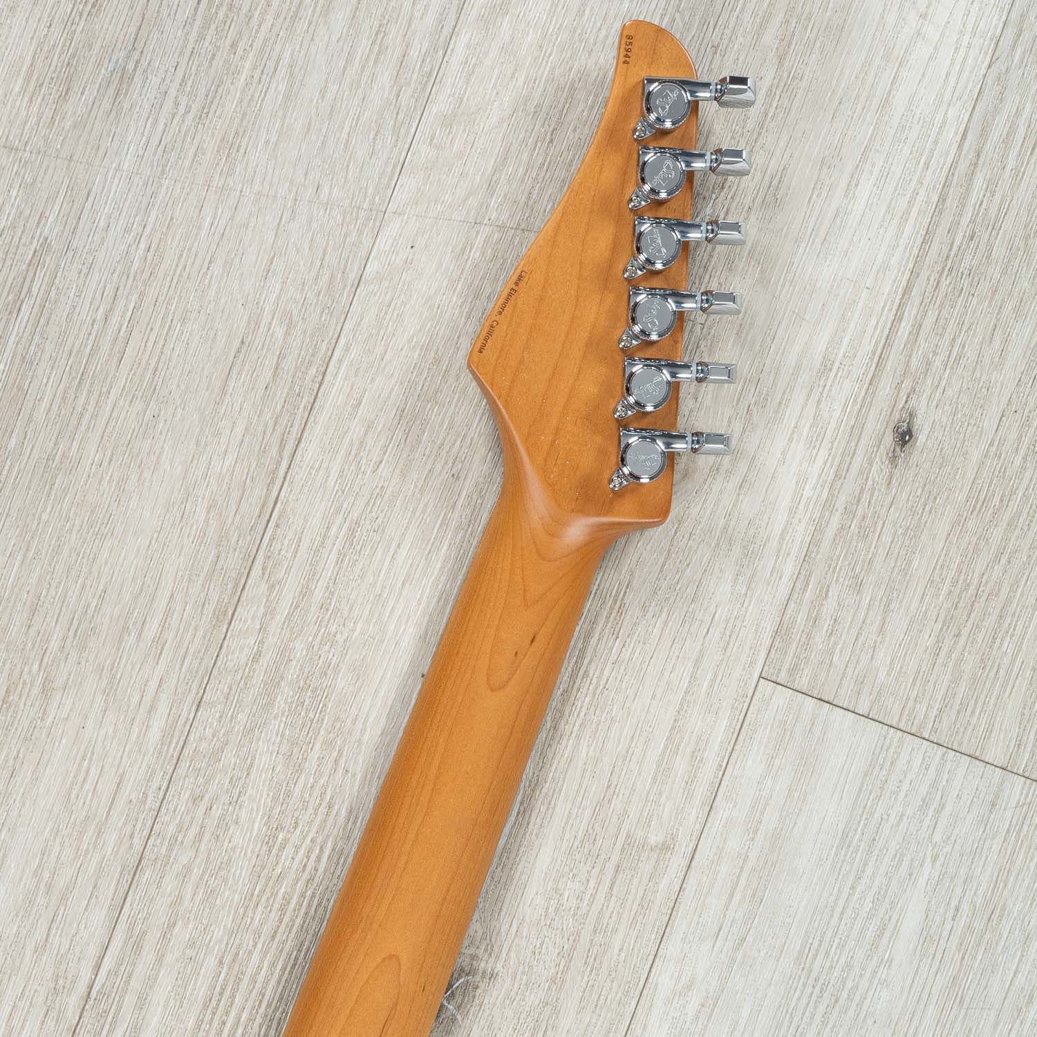 Suhr Custom Modern HSH Guitar, 5A Roasted Birdseye Maple Fretboard, Suhr Burst