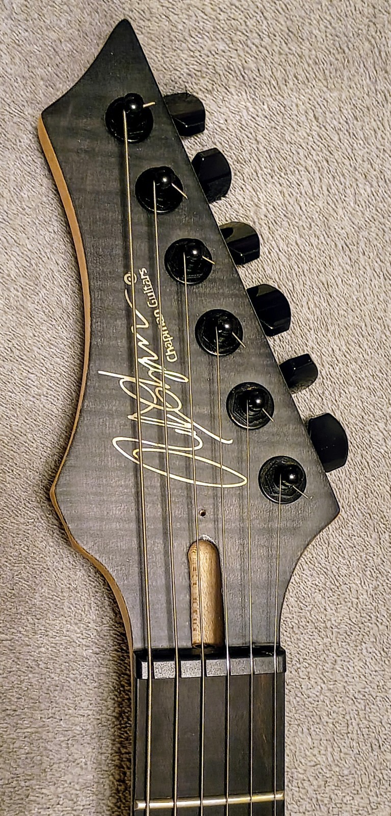 Chapman Ghost Fret 2016 (Korea) Mahogany/Flame Maple ~ Neck Thru ~ EMG ~ OHSC