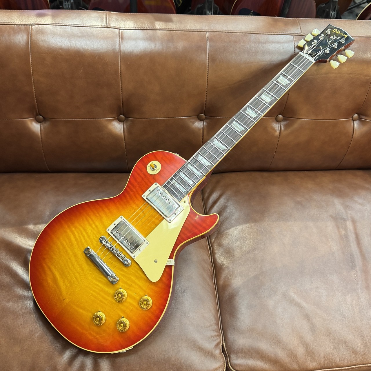 Gibson Custom Shop Real Top Grain 1959 Les Paul Standard Reissue VOS Washed Cher