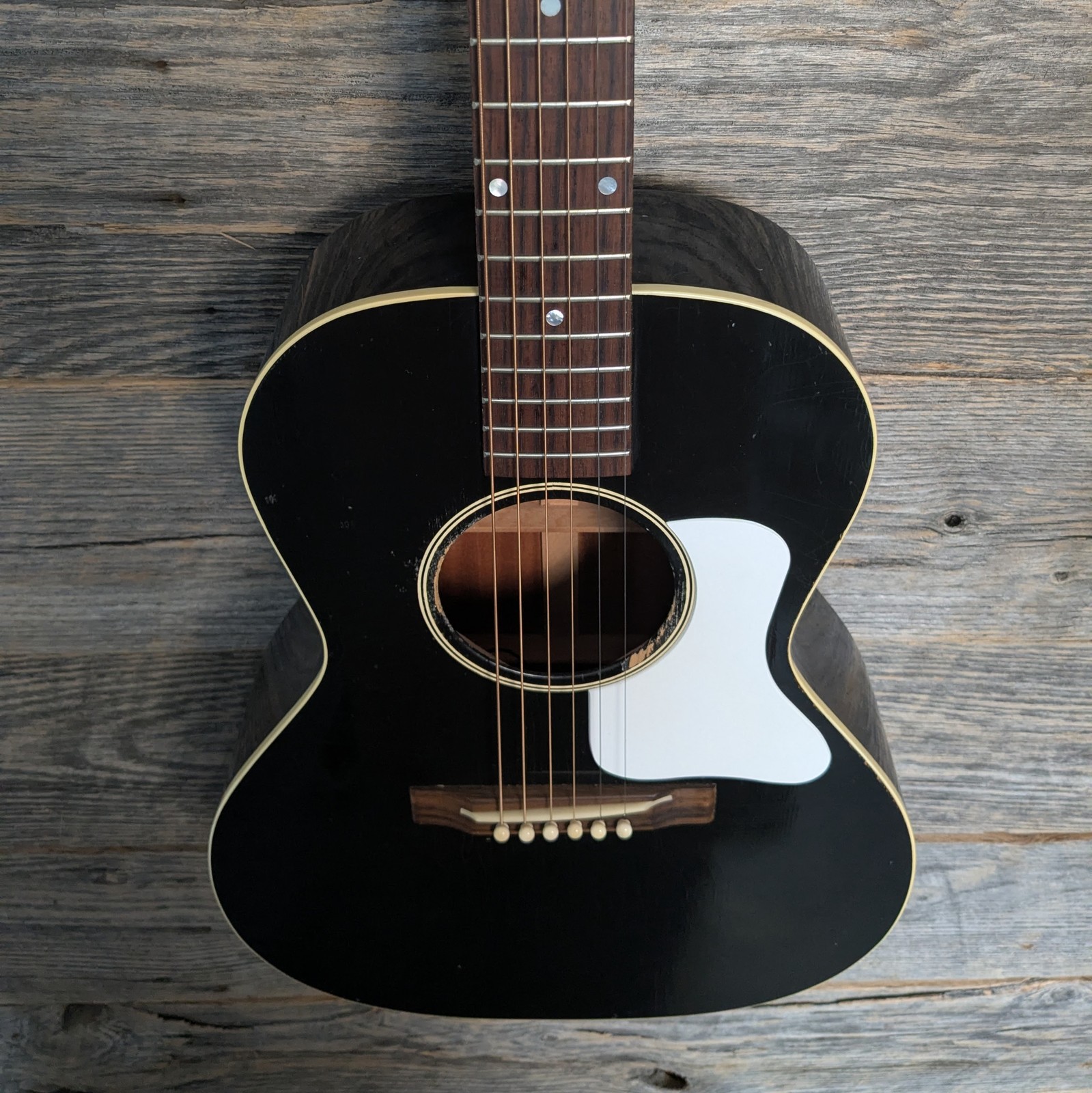 Used Gibson Custom Shop Murphy Lab ’31 L-00 Lightly Aged – Ebony w/OHSC