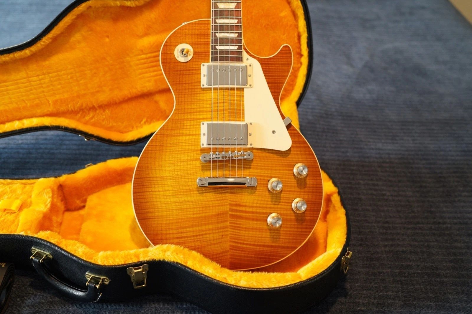 2025 Gibson Les Paul Standard ’60s Custom Shop AAA Top