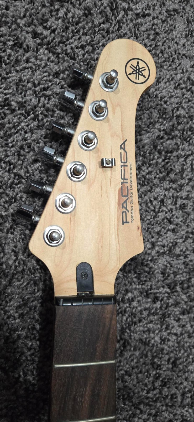 Yamaha Pacifica PAC112J