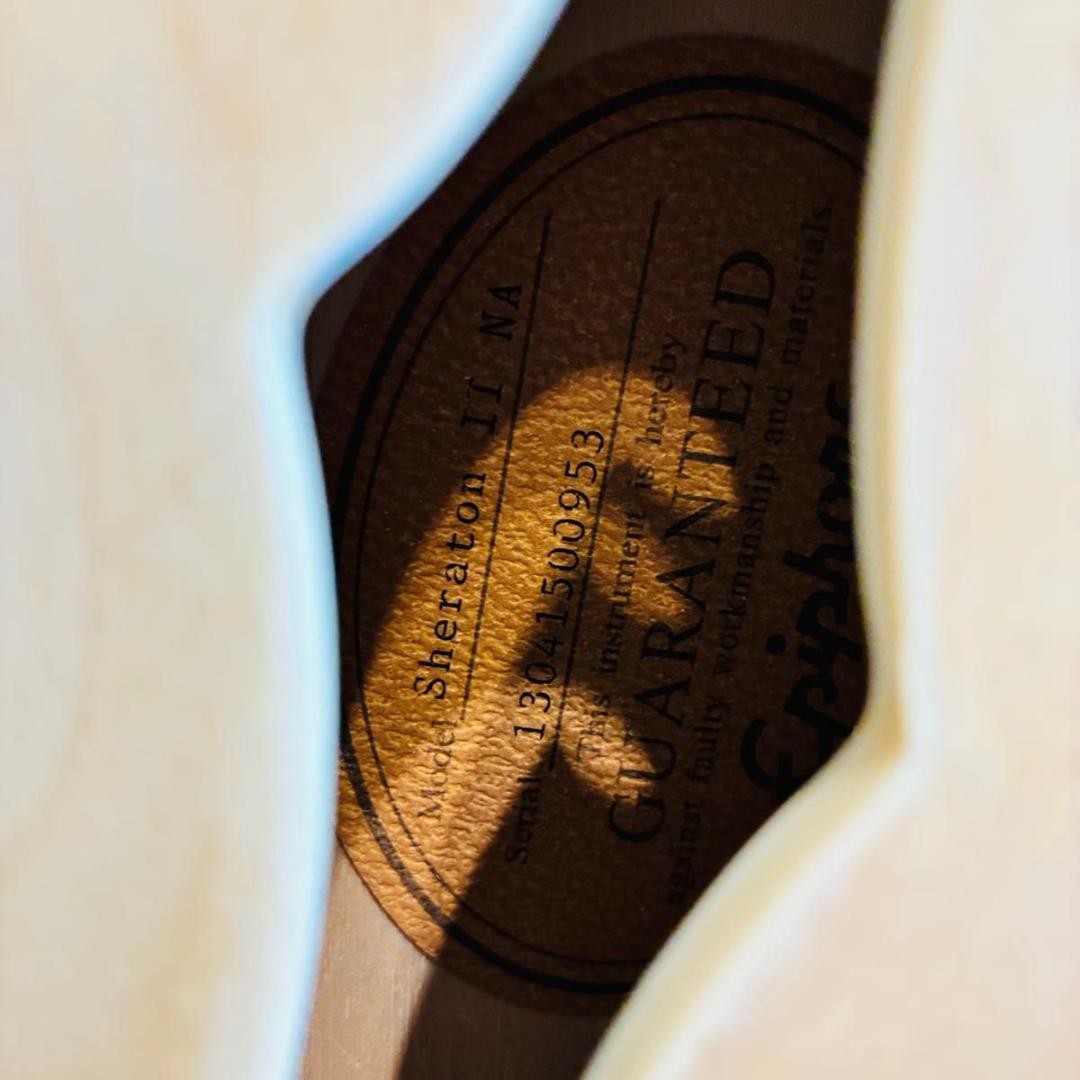 Epiphone Sheraton II Natural Guitar