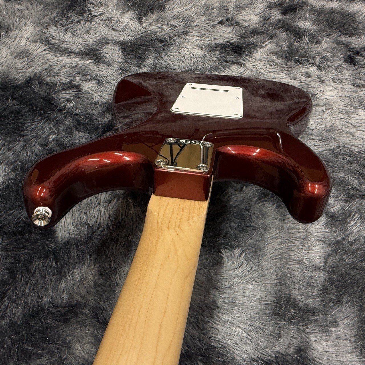 Fender Standard Stratocaster Candy Cola 3.81kg