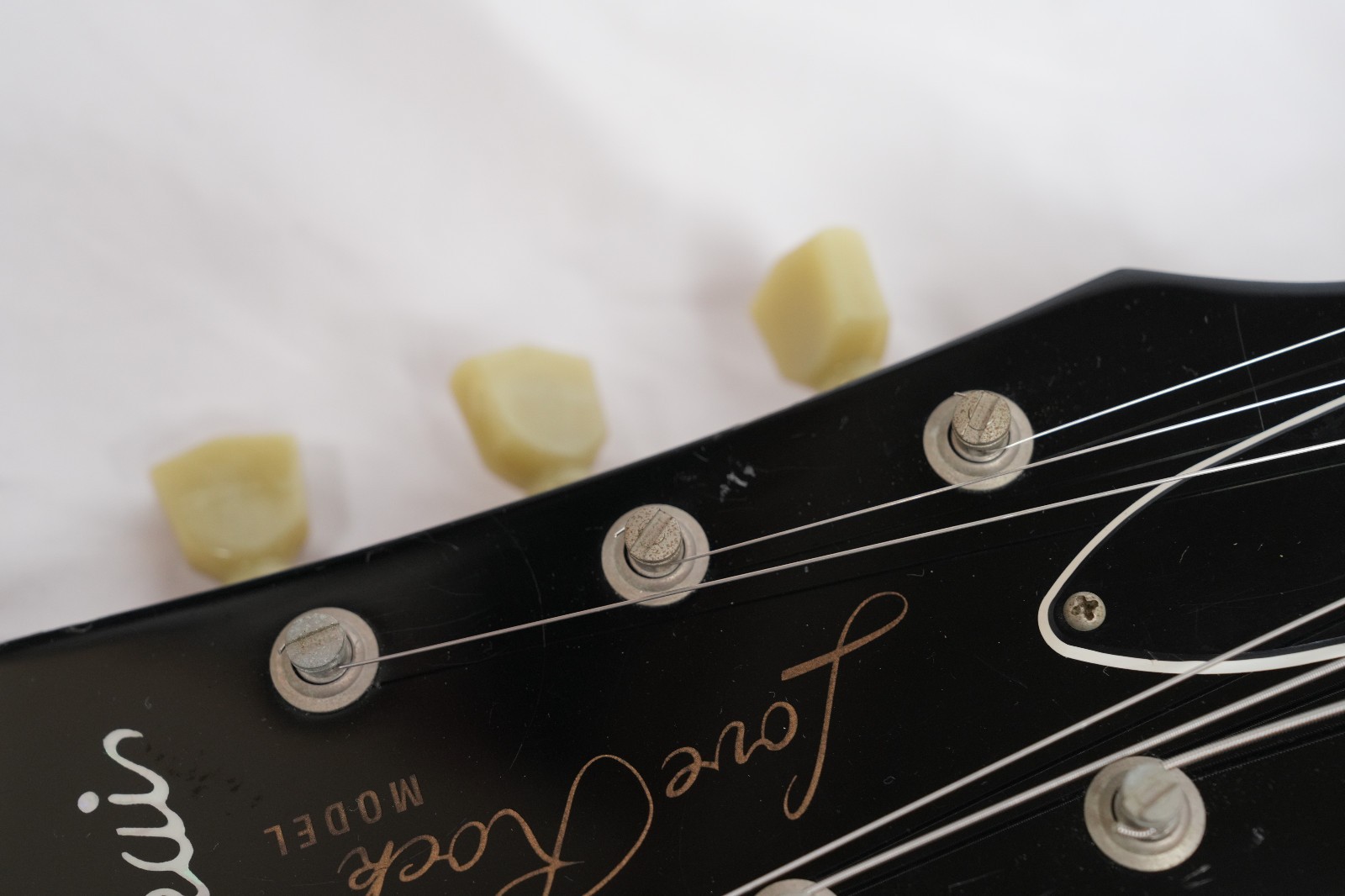 Tokai LS-118F Cherry Love Rock (Modified) Flame Maple Top Les Paul Standard MIJ