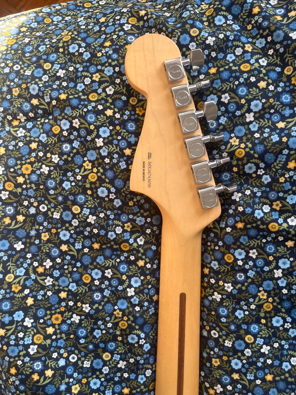 Fender Standard Jazzmaster HH