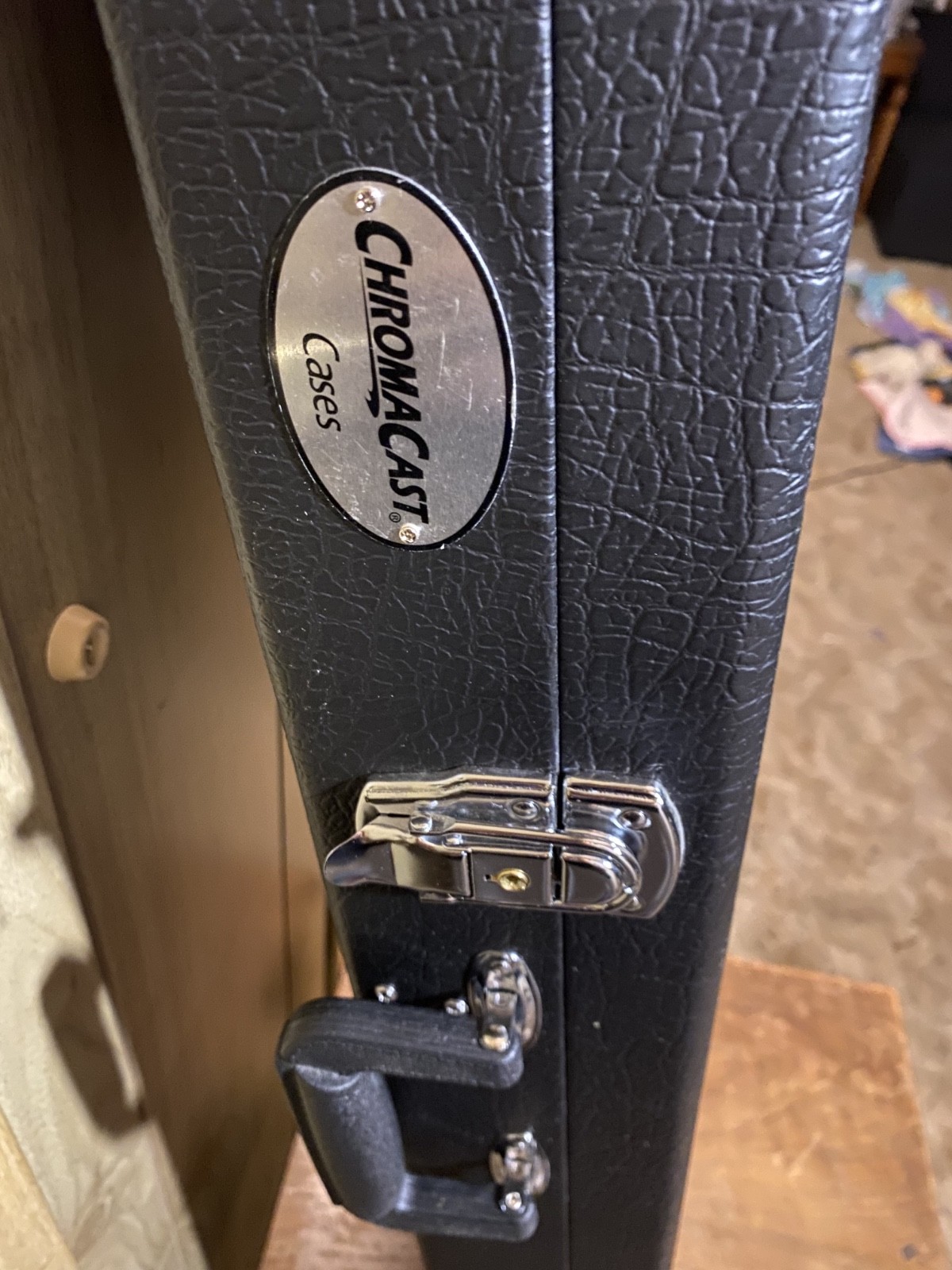 2001 Midnight Blue Fender Stratocaster w/ Hard Case and Strap + Stand
