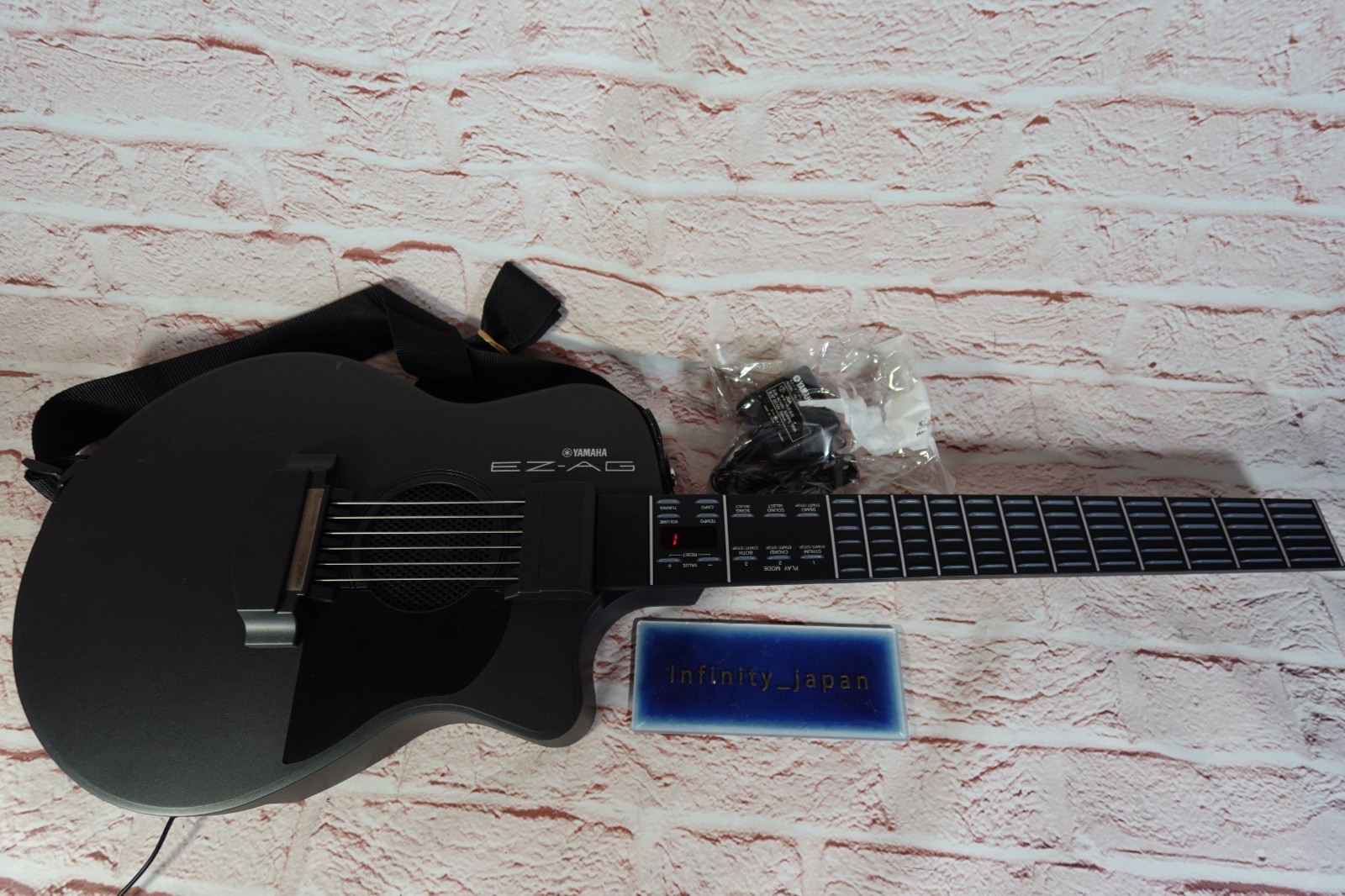 Yamaha EZ-AG LightUp Fret Silent Easy Electronic Guitar fast ship with adapter