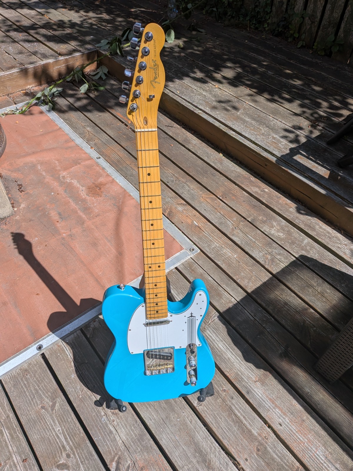 Fender American Professional II Telecaster 6 String Electric Guitar – Blue