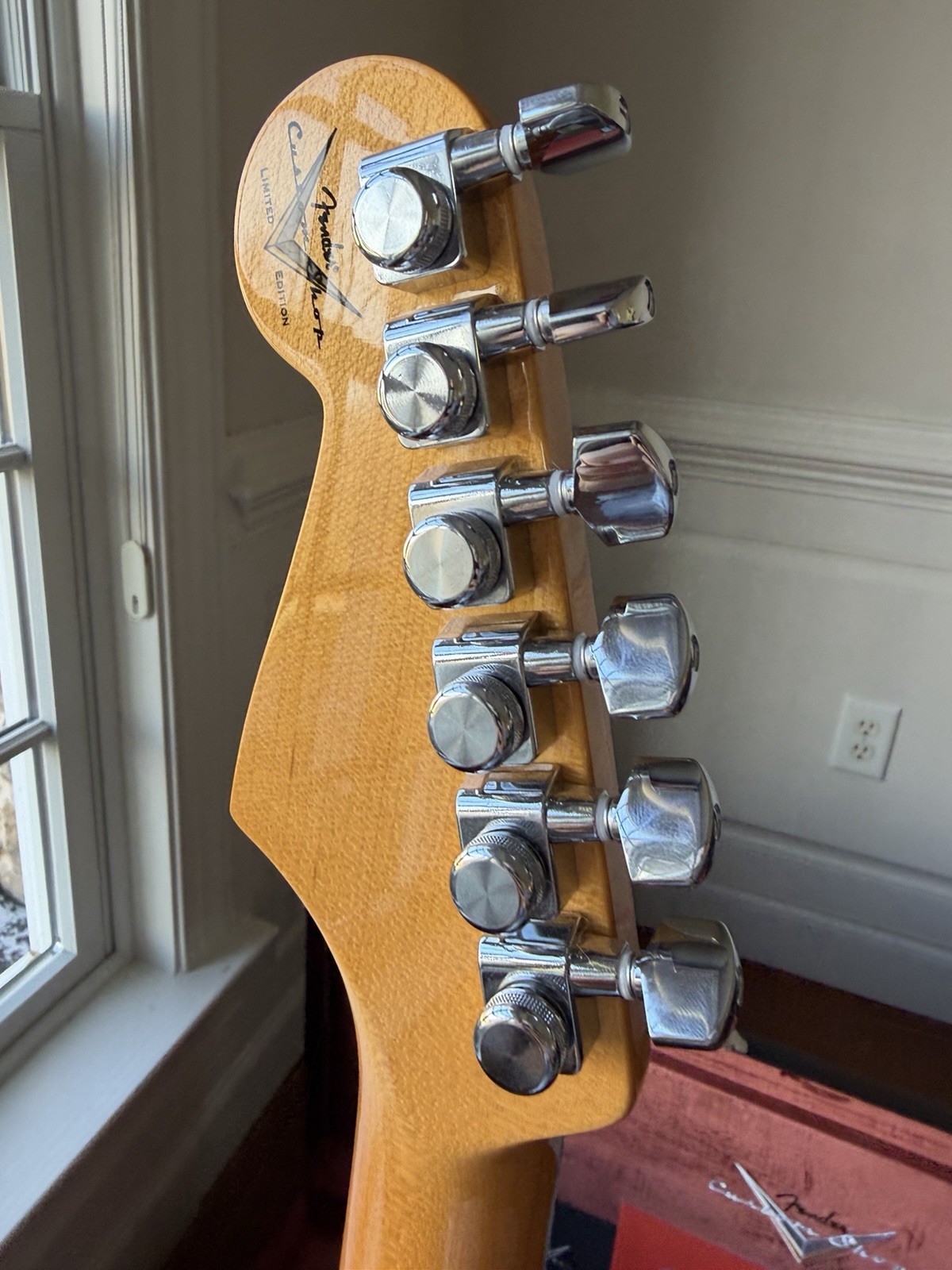 2025 Fender Custom Shop Stratocaster Limited Edition W25 NOS Black Sparkle