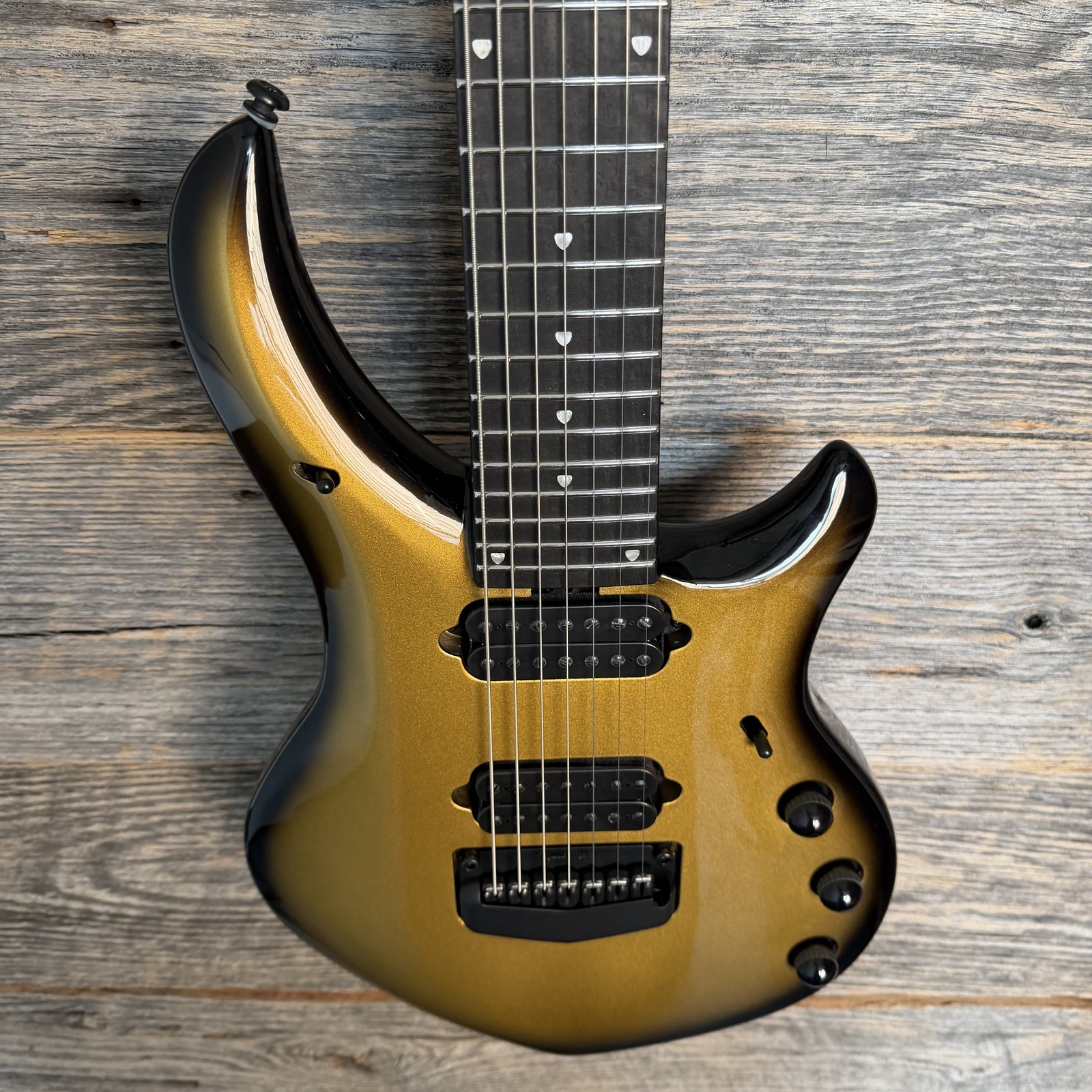 Ernie Ball Music Man Majesty 7 7-String Electric Guitar – Gold Eclipse