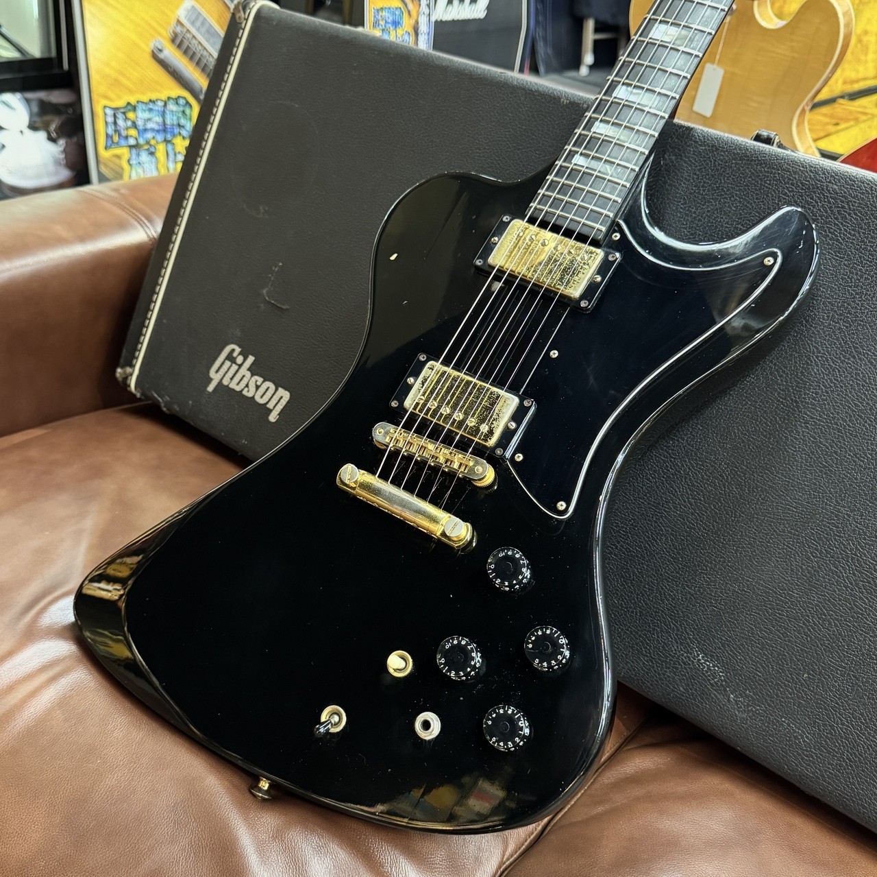 Used Gibson RD Artist Ebony 4.38kg 1977 Electric Guitar