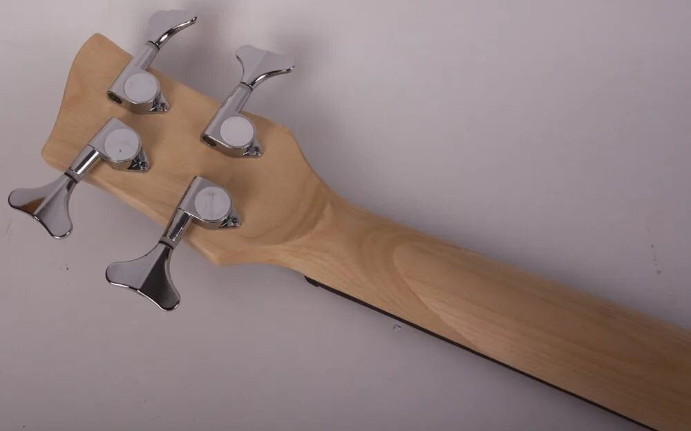 Electric 4strings bass basswood body maple neck rosewood fingerboard black color