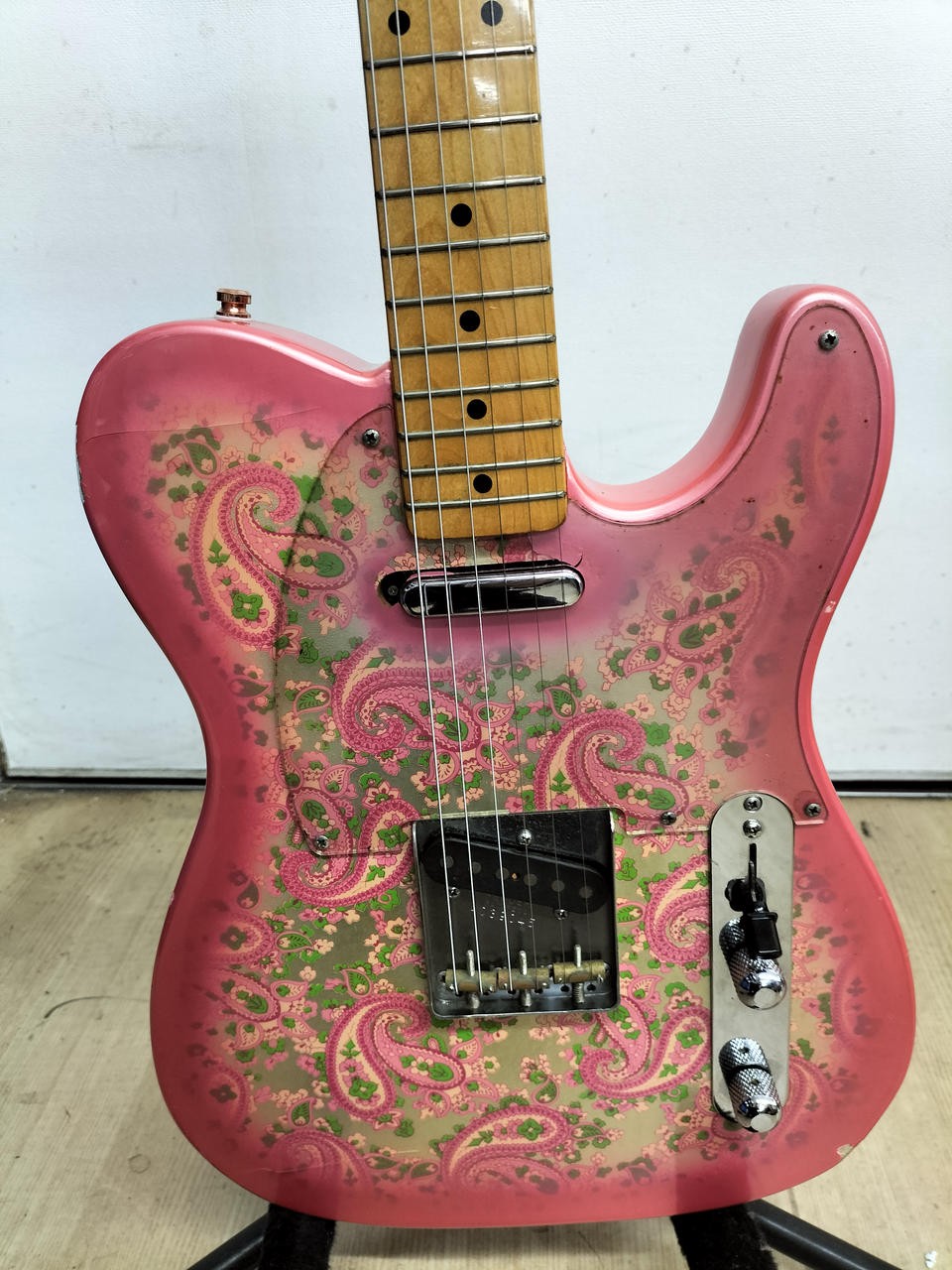 FENDER Pink Paisley Telecaster Type Electric Guitar