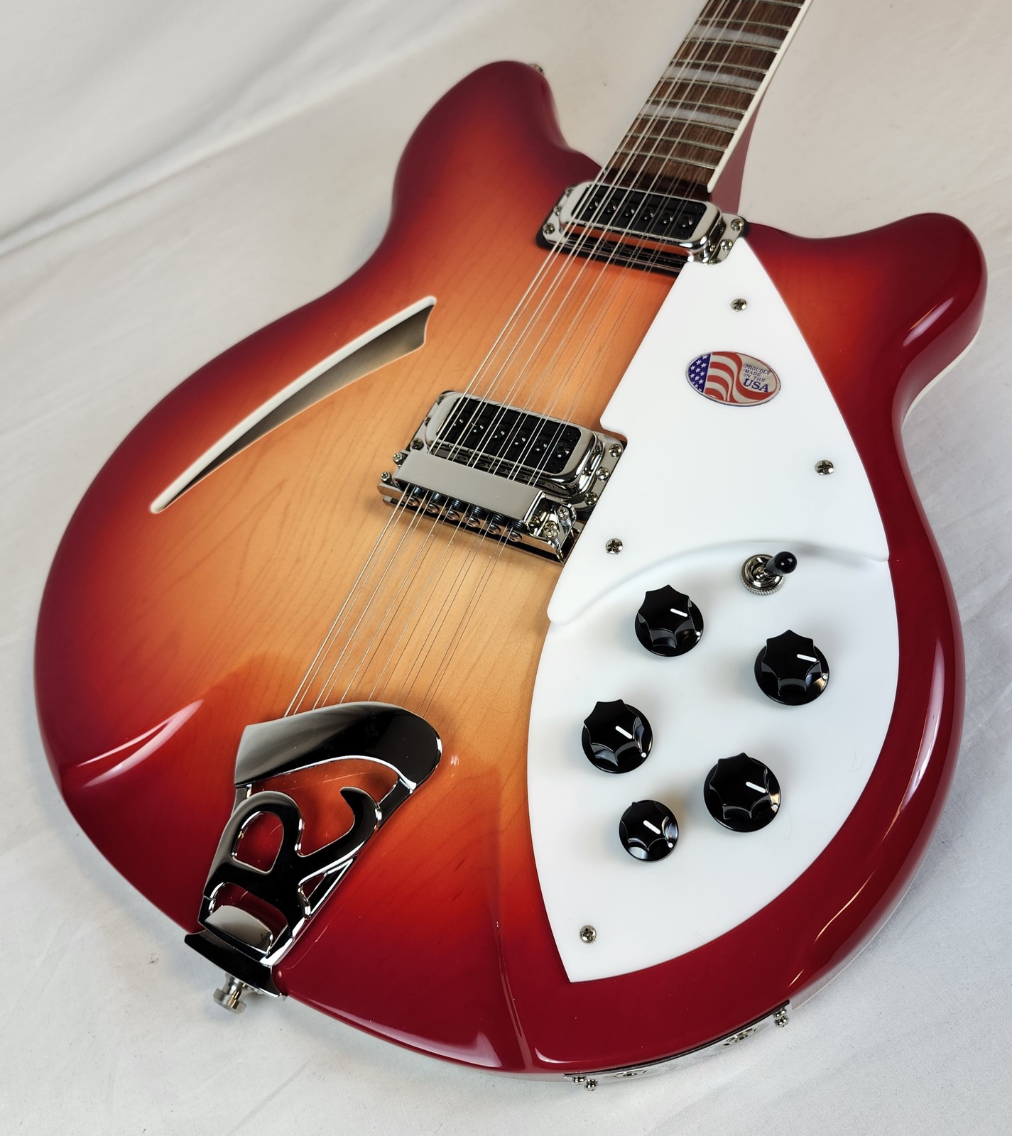 Rickenbacker 360/12 FireGlo 12-String Hollowbody Guitar, Stereo, HSC