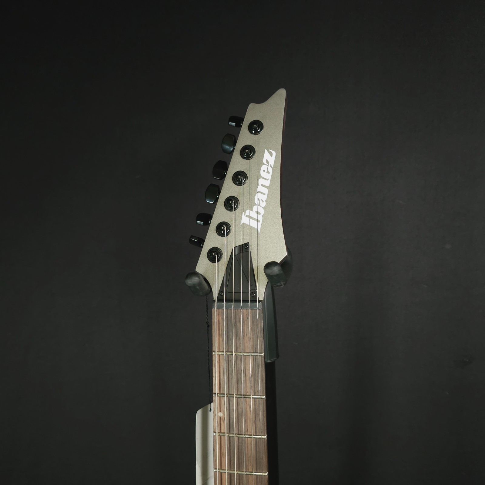Ibanez RGD61ALETMGM Electric Guitar Evertune Bridge Fishman Fluence