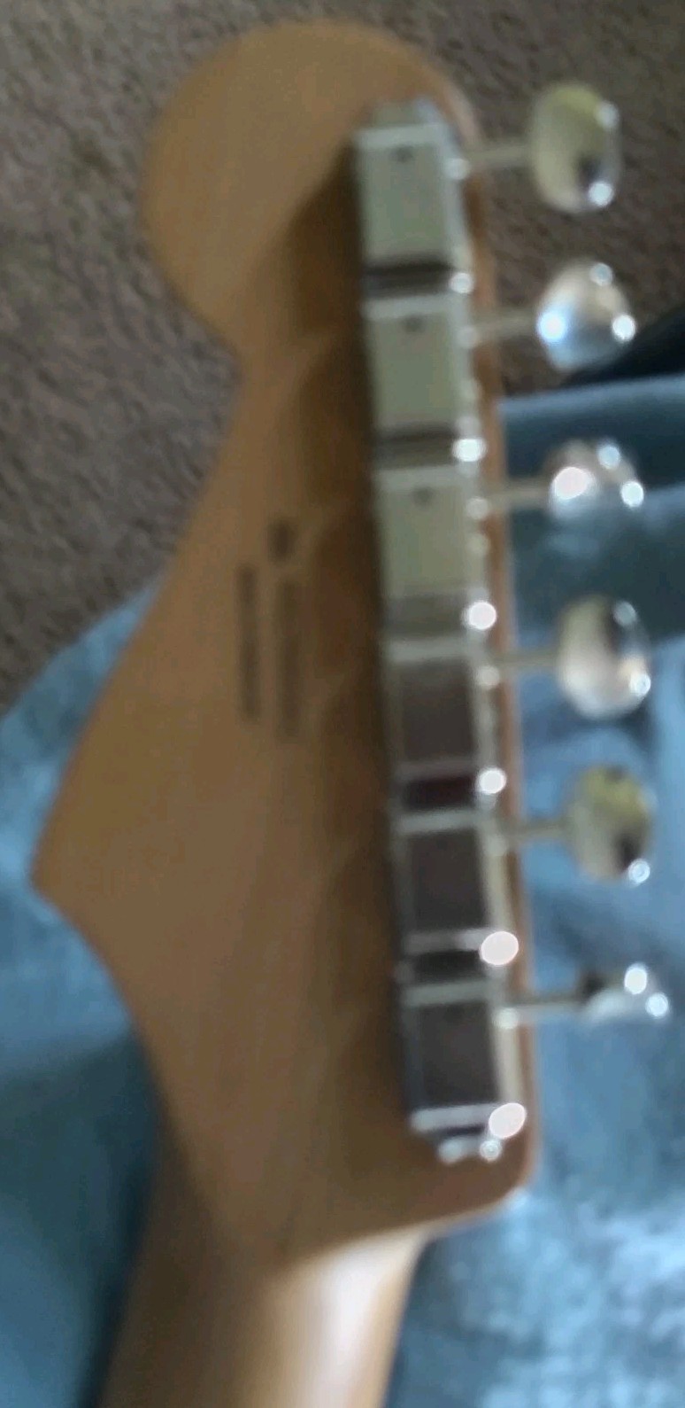 FENDER LIMITED EDITION PLAYER 2 STRAT – FACTORY SEYMOUR – ROASTED MAPLE NECK…