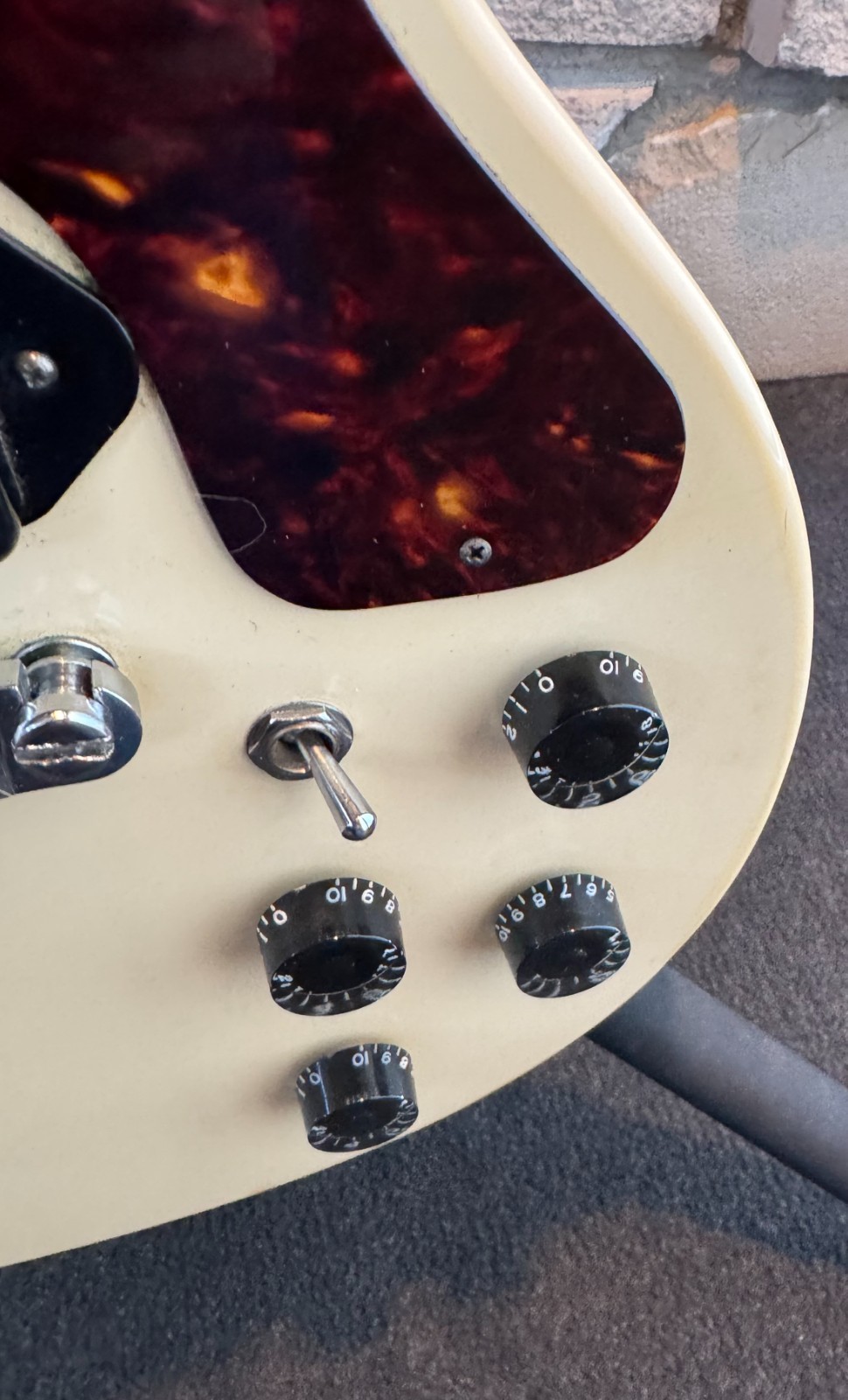 Aria – Diamond Double Cut 1970’s – Cream MIJ – Very Good Condition