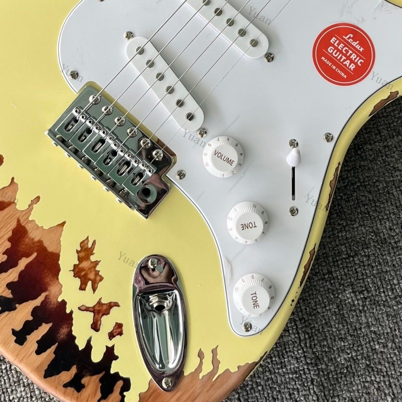 21 Frets Solid Electric Guitar Aged 3TS Cream Yellow Maple Fretboard SSS Pickups