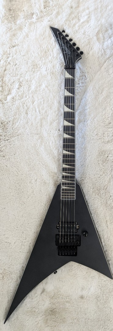 Jackson Pro Plus Pure Metal Limited Edition Rhoads RR1A, Satin Black w/Bag