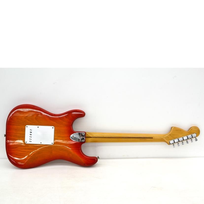 fender USA stratcaster Used Maple fingerboard Cherry Burst w/Hard case