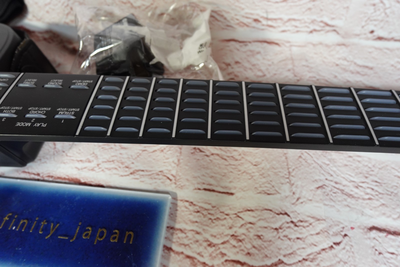 Yamaha EZ-AG LightUp Fret Silent Easy Electronic Guitar fast ship with adapter