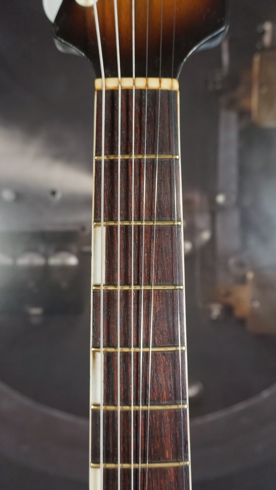 Belltone WG-3T 1960s – Tobacco Burst