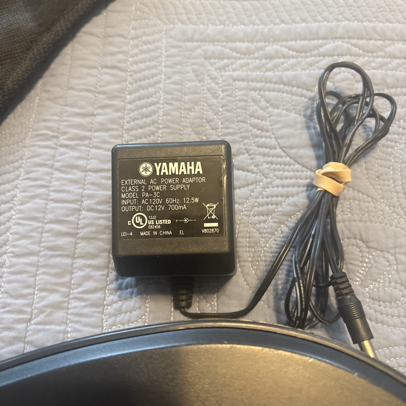 Yamaha EZ-AG Digital Electric Guitar Learning Functions Black Battery Operated