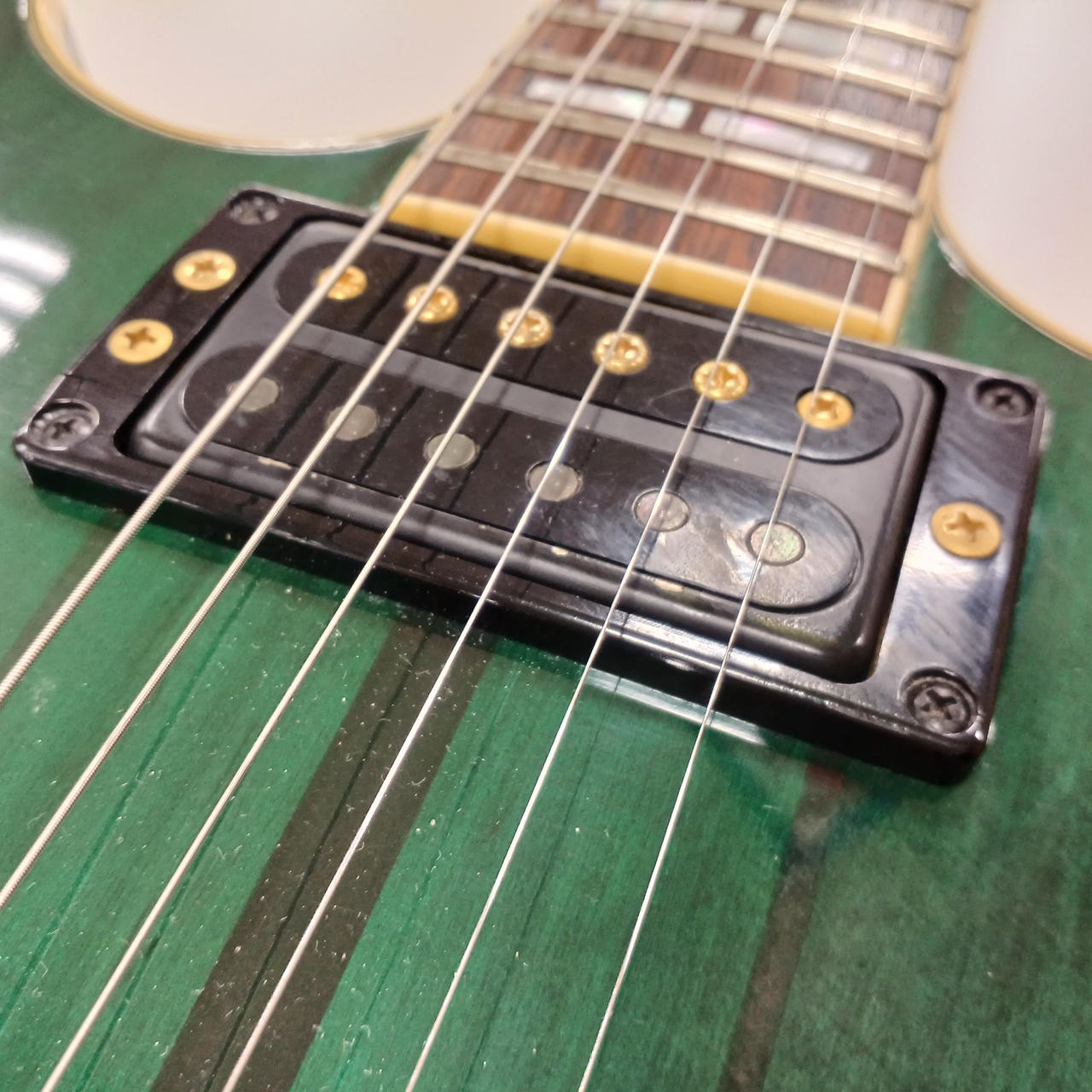 YAMAHA SG1500 Jade Green SG Type Electric Guitar Used Shipping From Japan