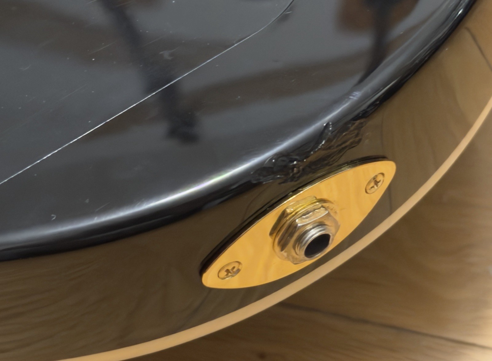 Gretsch G5237TG Electromatic Jet FT Bigsby LE Guitar Black Pearl Metallic Gold