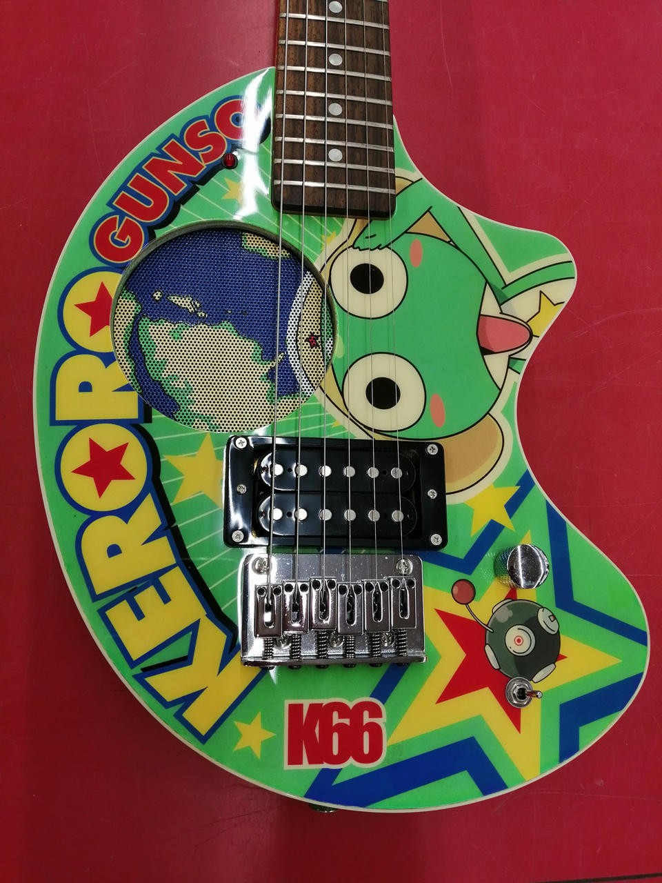 FERNANDES KERORO-ZO3 Electric Guitar with Built-in Amplifier