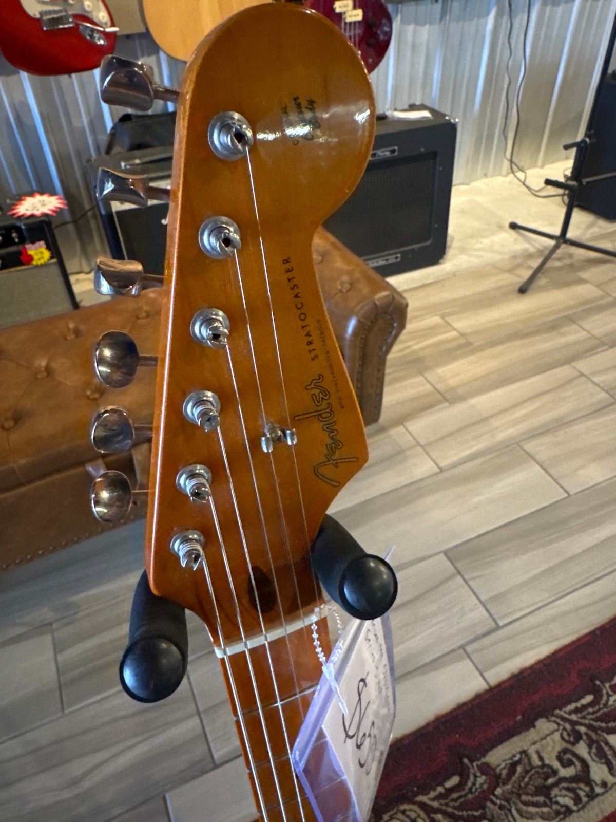 FENDER 1999 50’S CLASSIC SERIES STRATOCASTER CUSTOM FIESTA RED