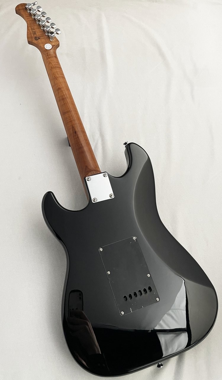 Bacchus Global Series BSH-850/RSM Bass Guitar Black Used 3.75kg