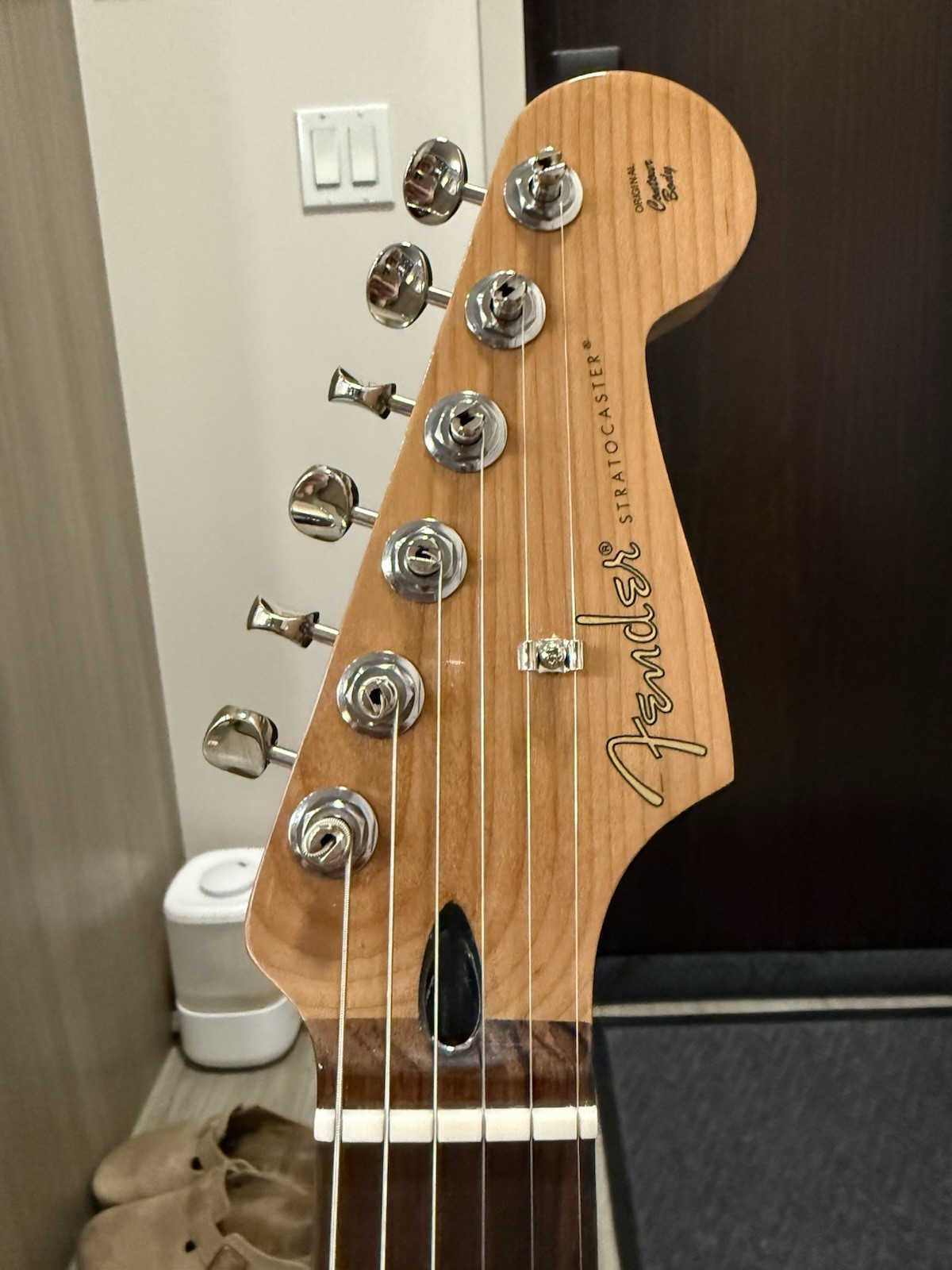 Fender Custom Stratocaster Hialeah Yellow Roasted Maple Neck Pure Vintage ‘65