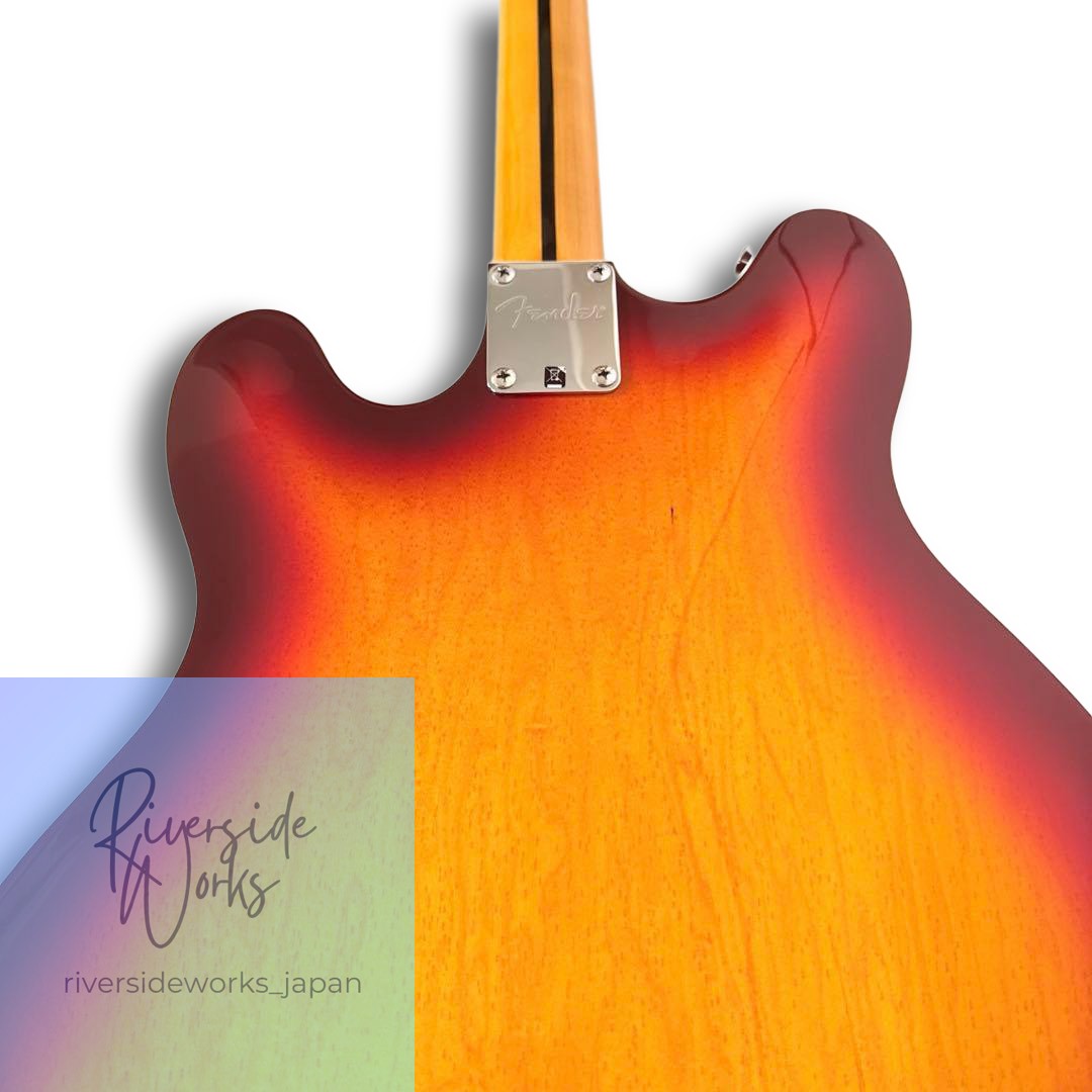Rare Mint Fender Starcaster
